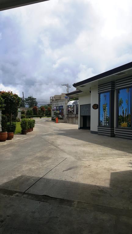 Hollywood Drive-In Hotel Baguio City Exterior foto