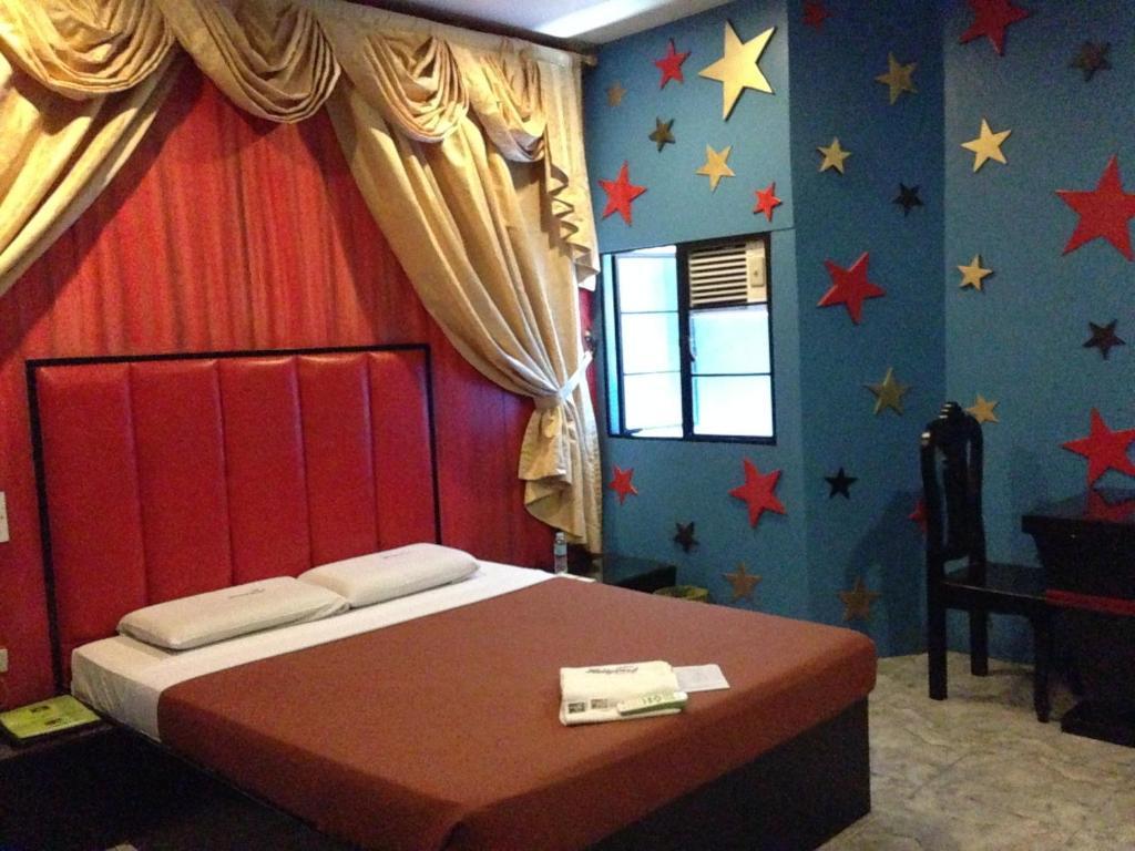 Hollywood Drive-In Hotel Baguio City Exterior foto